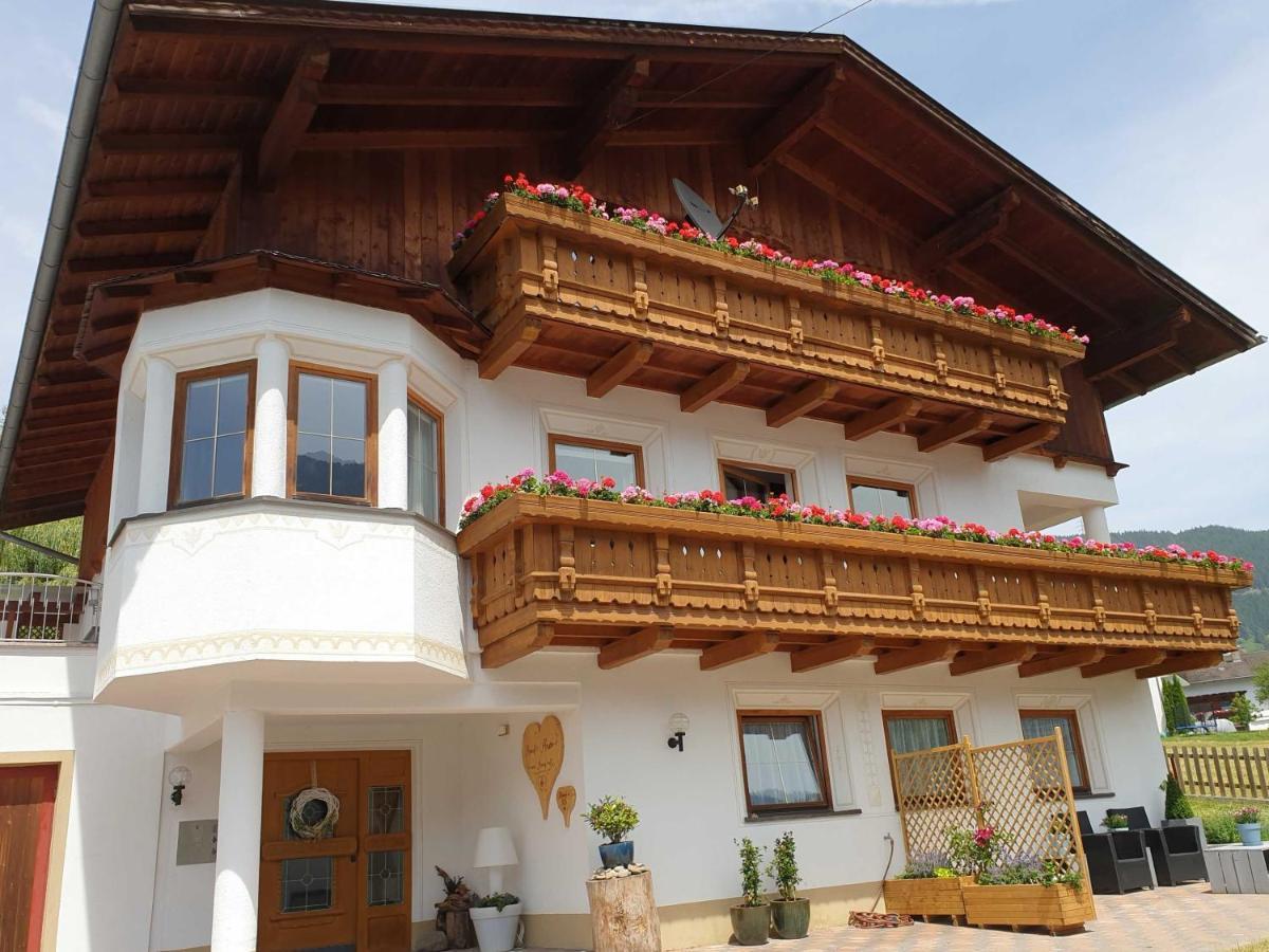 Haus Anna Ein Haus Mit Herz Fliess Exterior foto