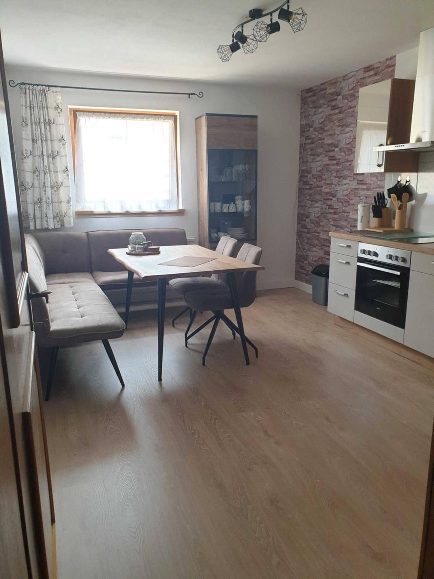 Haus Anna Ein Haus Mit Herz Fliess Quarto foto