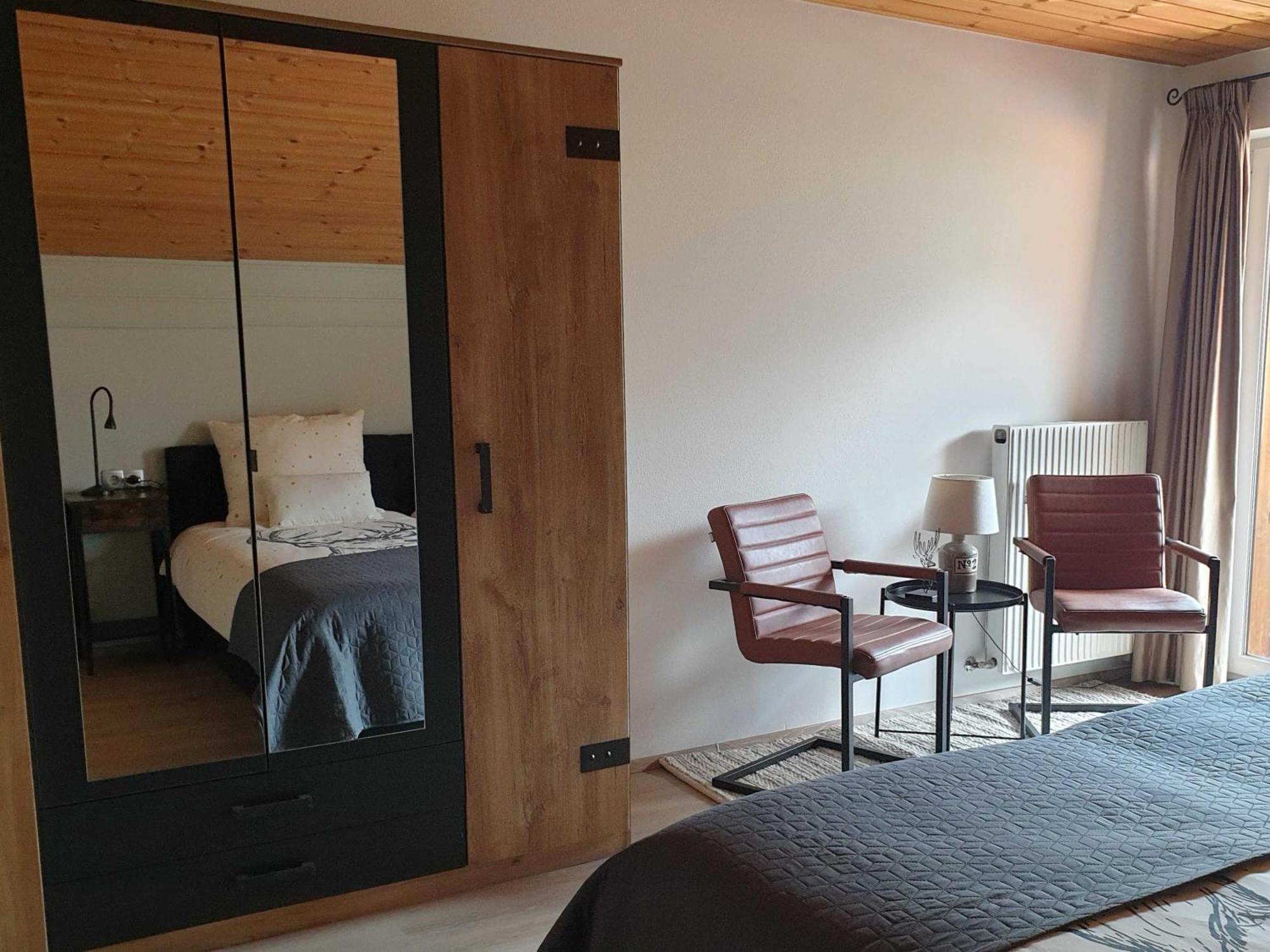 Haus Anna Ein Haus Mit Herz Fliess Quarto foto